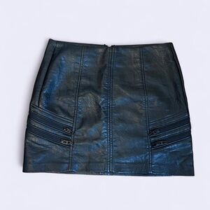 BlankNYC faux leather mini skirt 25